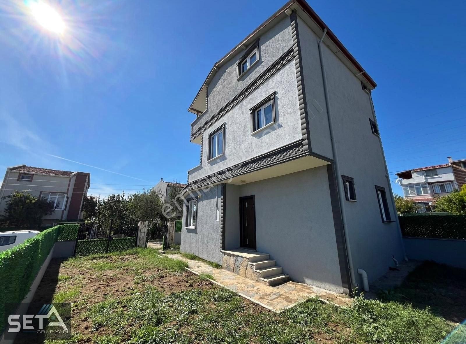 Seta Group - 5+1 Müstakil Havuza Uygun Baçeli Merkezi Konumda - Görsel 18