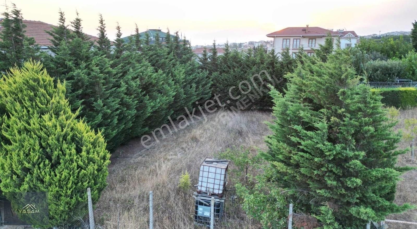 Büyükçekmece Kamiloba Satılık Konut İmarlı Kamiloba Mahallesi 442 M2 & 3 Kat İmarlı Net Arsa