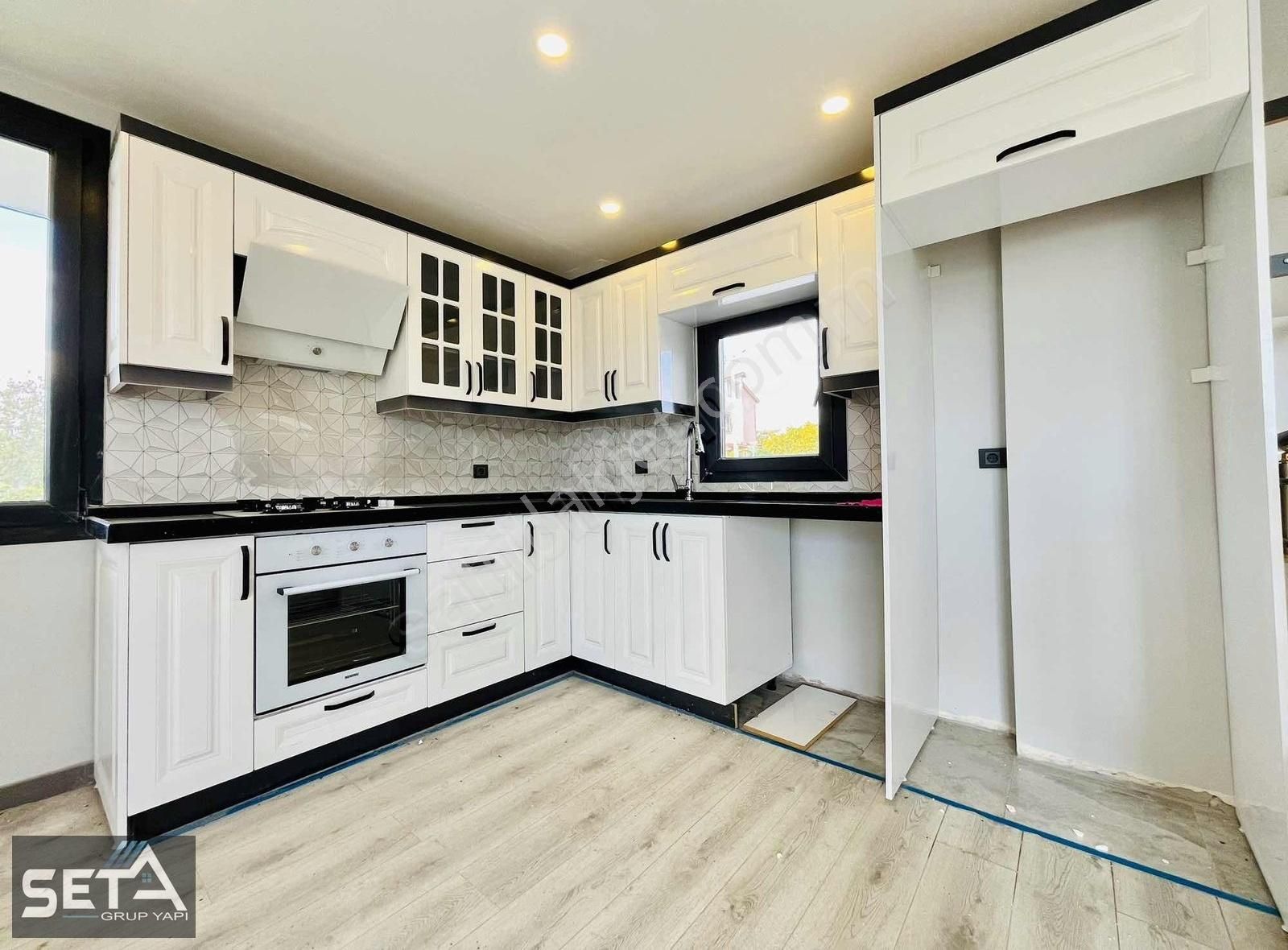 ▃▅▇seta Grup▇▅▃köşe Başı 6+1 Geniş Bahçeli Villa - Görsel 18