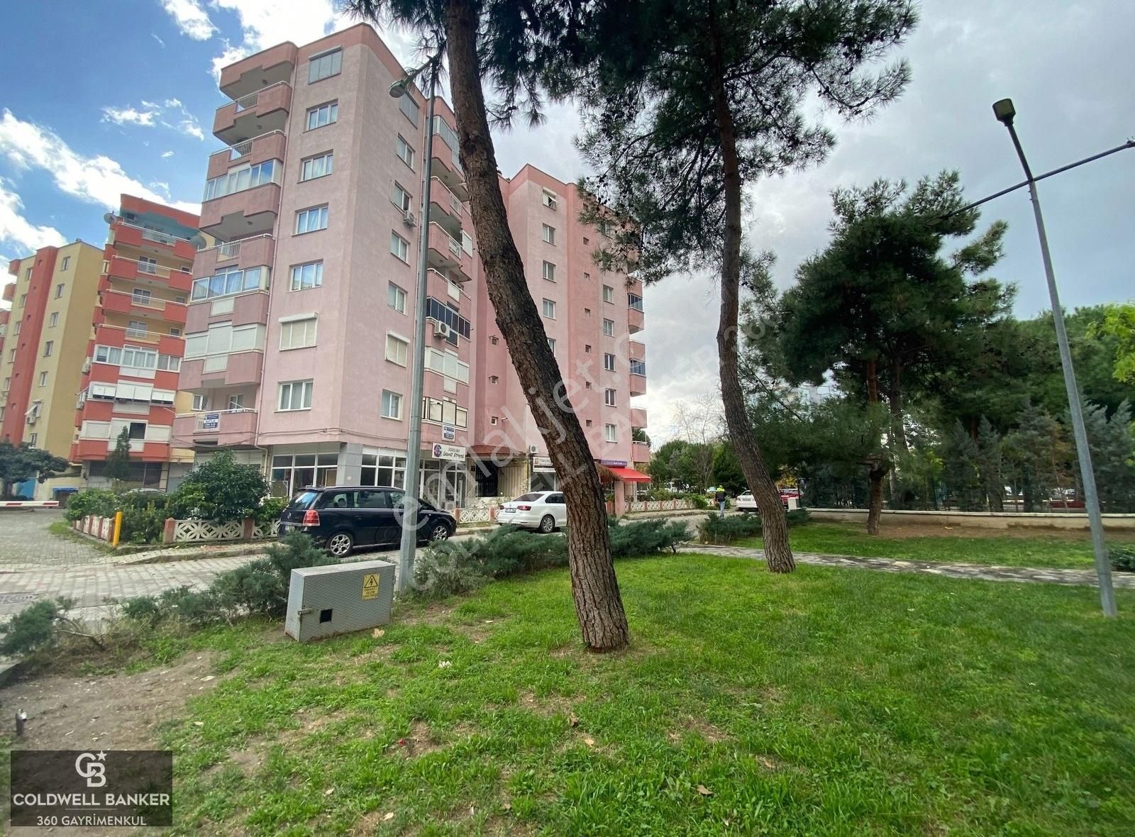 Bayraklı Manavkuyu Satılık Daire BAYRAKLI MANAVKUYU'da SATILIK ARA KAT 3+1 DAİRE