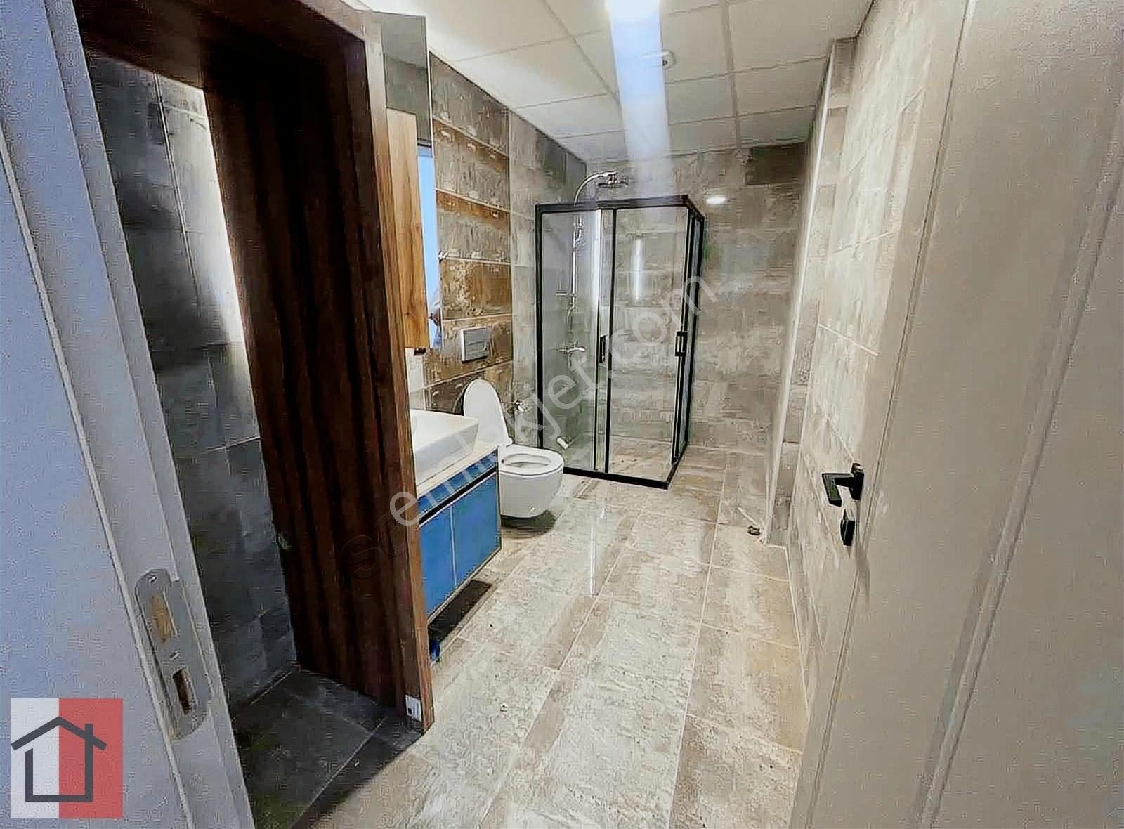 Kuşadası Otogar Arkası Bahçeli,güvenlikli Havuzlu Sitede Satılık - Görsel 29