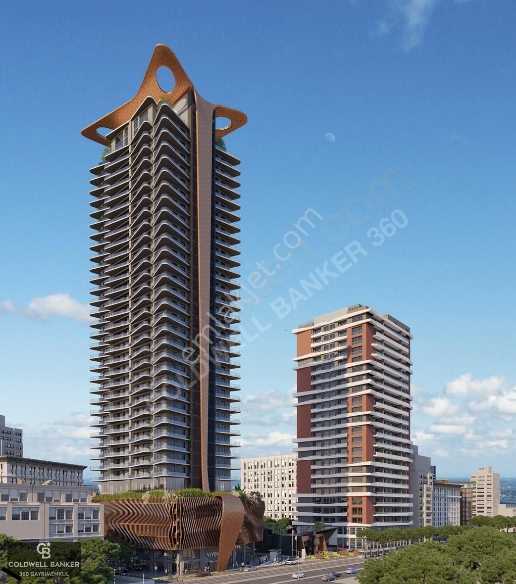 Bornova Yeşilova Satılık Daire Viven Tower'da Satılık 32. Kat Havuz Manzaralı Lüks 2+1 Daire