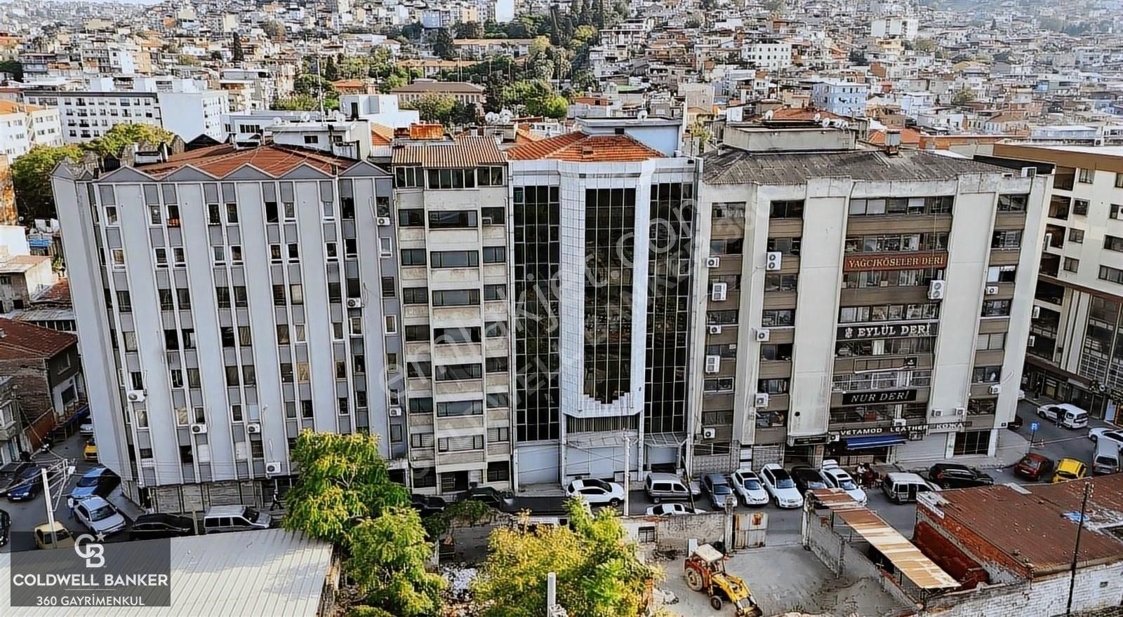 İzmir Konak Kiralık Bina Konak Kapılar'da Kiralık Komple Bina 8 Katlı Ticaret Merkezi