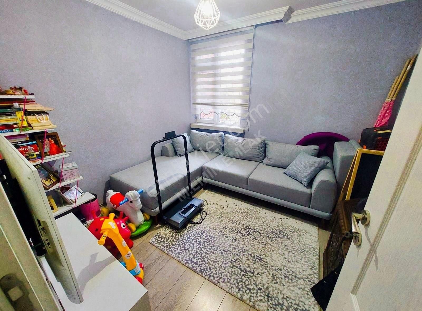 Yenimahalle Uğur Mumcu Satılık Daire **BATIKENT UĞUR MUMCU mah. FULL YAPILI 3+1 SATILIK DAİRE**