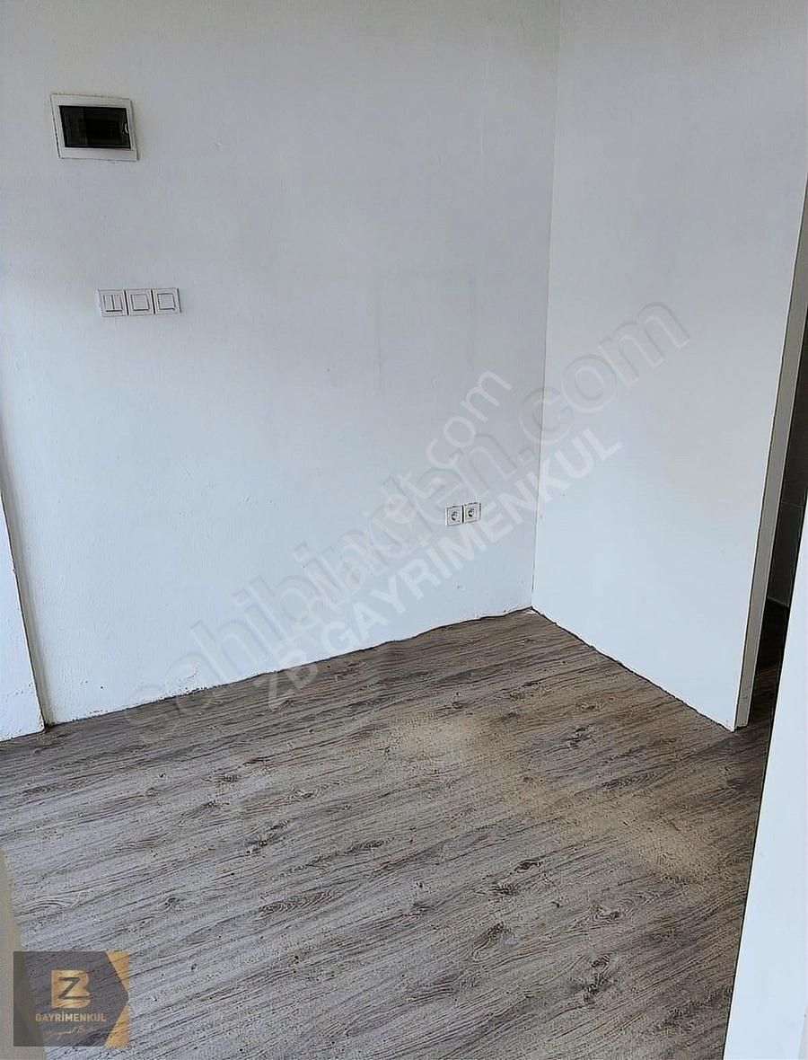 Serdivan Arabacıalanı Kiralık Depo SERDİVAN ADATIP HASTANESİ KARŞISI DEPO