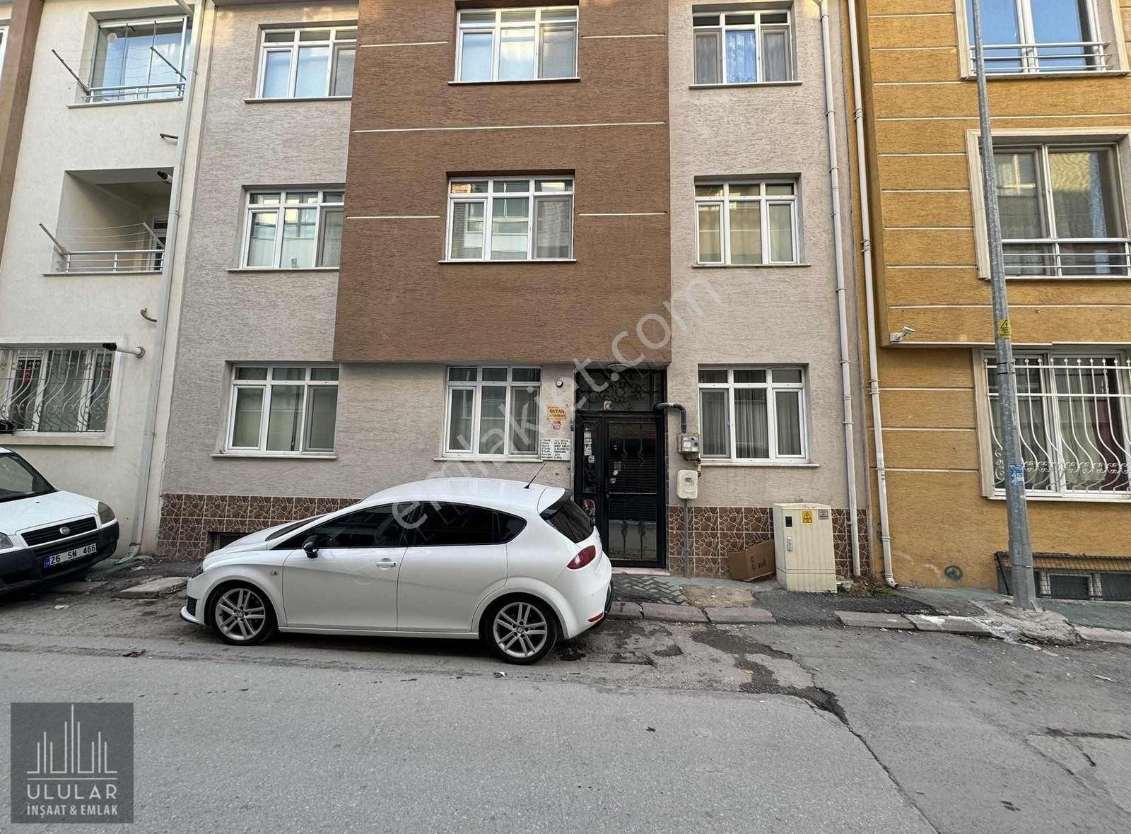 Odunpazarı Büyükdere Satılık Daire ULULAR EMLAK'TAN BÜYÜKDERE'DE SATILIK 1+1 DAİRE