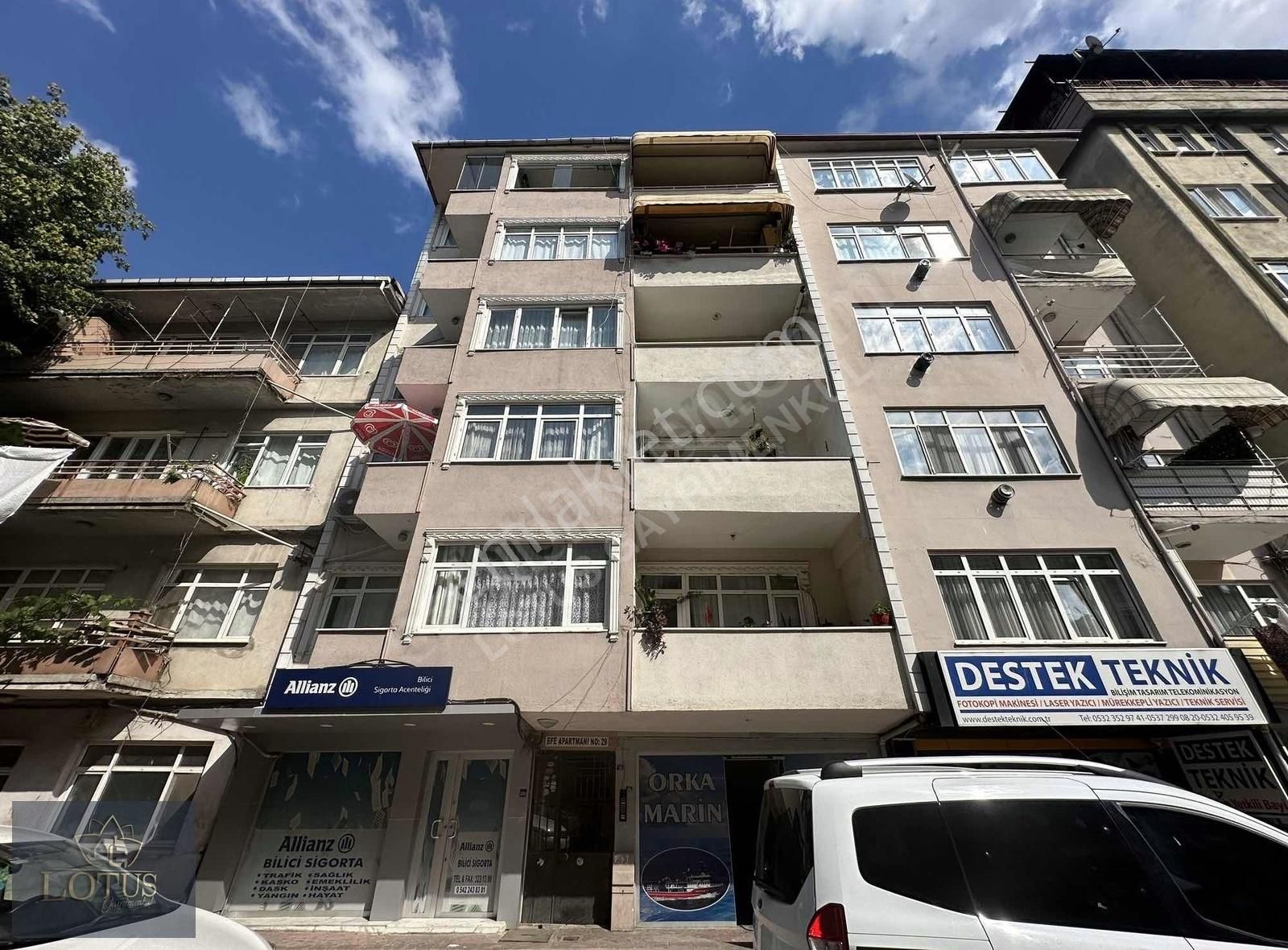 İzmit Karabaş Satılık Daire FIRSAT İZMİT MERKEZ ADLİYENİN YANI 130 M2 3+1 SATILIK DAİRE