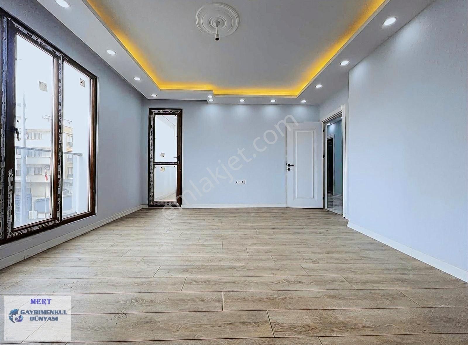 Darıca Osman Gazi Satılık Daire TUZLA CADDESİN'DE 2+1 95m2 ARAKAT LUX DAİRE