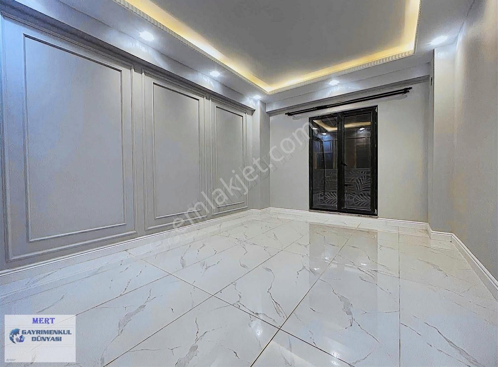 Darıca Osman Gazi Satılık Daire ULTRALUX 2+1 80m2 ARAKAT KONUMUNDA ASANSÖRLÜ DAİRE