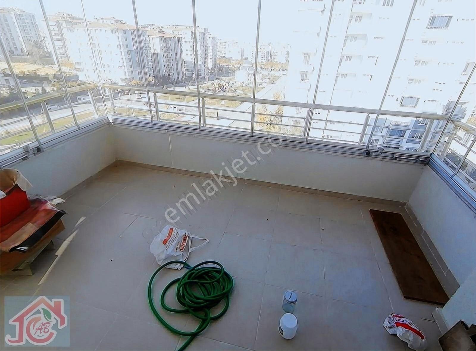 Yeşilyurt Tecde Kiralık Daire GÜVEN BUL EMLAKTAN TECDEDE UYGUN KİRALIK LÜX 3+1 DAİRE