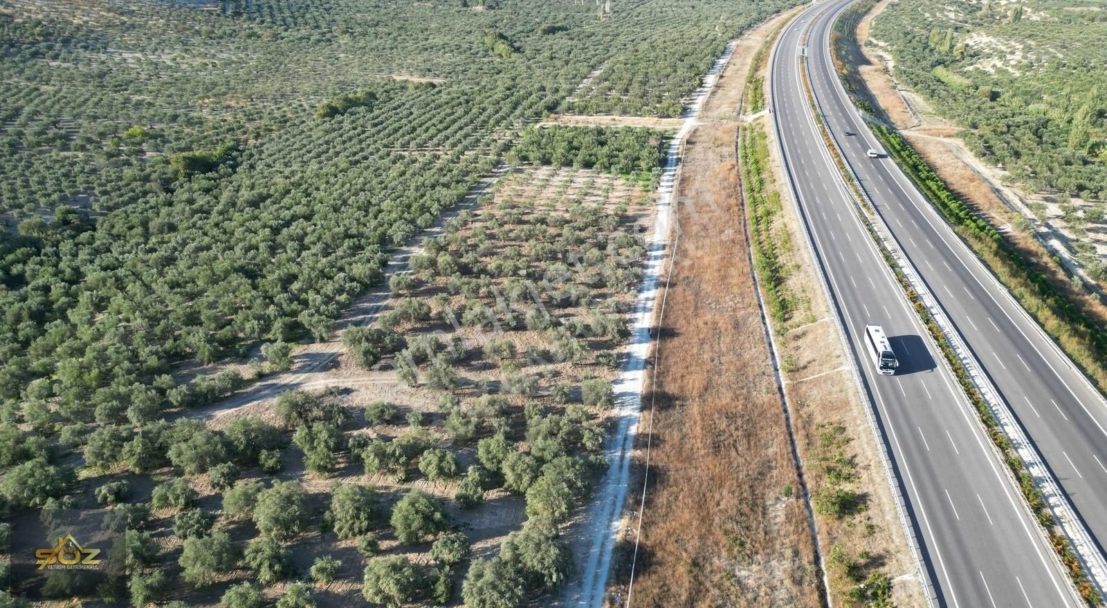 Akhisar Yatağan Satılık Tarla SATILIK YATAĞANDADE OTOBANA SIFIR 6,400 M2 TEK TAPU ZEYTİNLİK