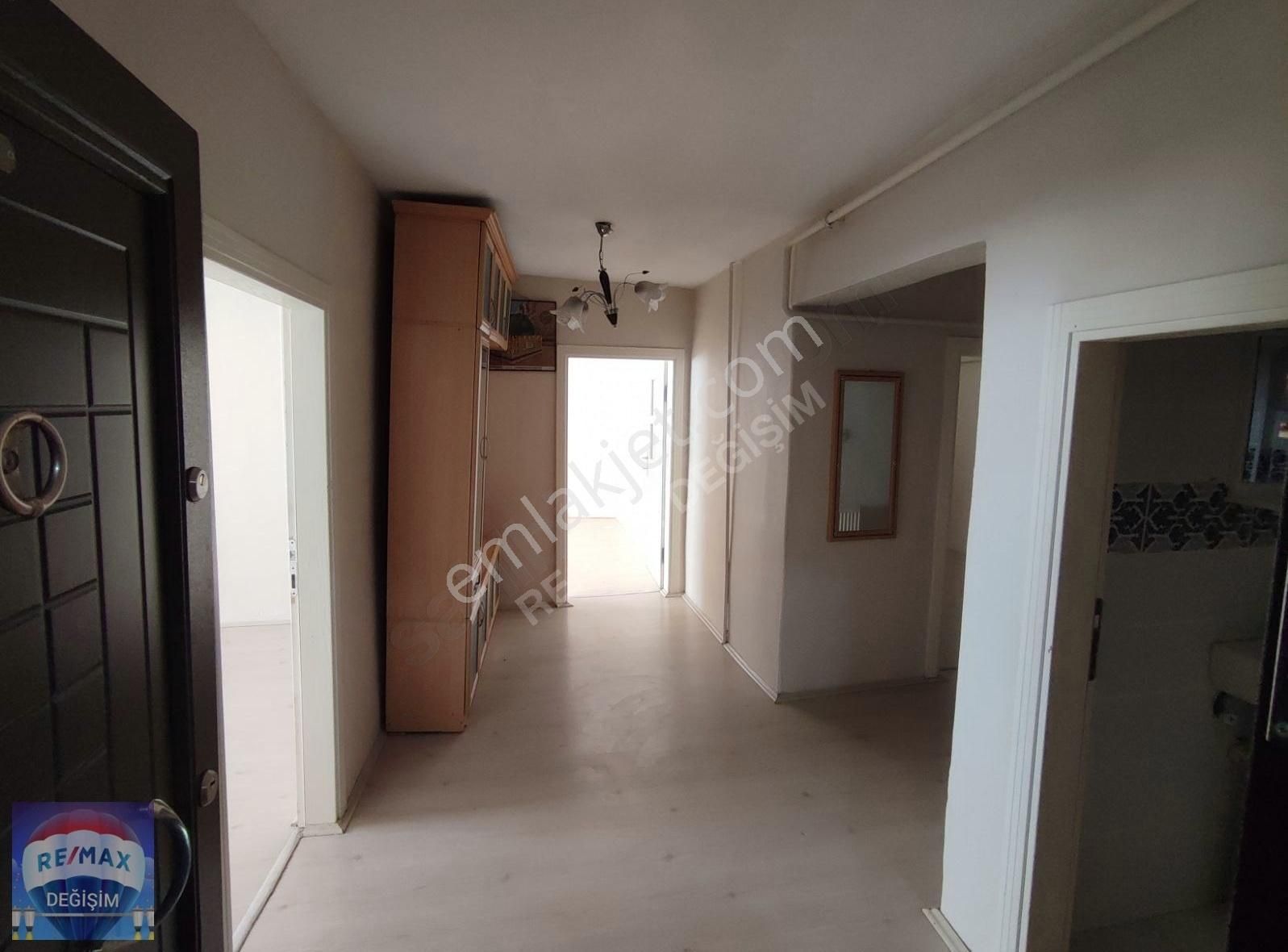 Elazığ Merkez Sanayi Satılık Daire REMAX DEĞİŞİMDEN MUSTAFAPAŞADA SATILIK 3+1 BODRUM KAT DAİRE