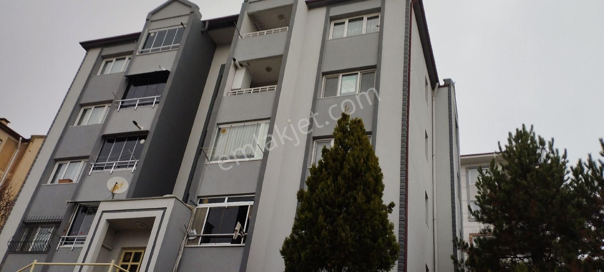 Adapazarı Korucuk Kiralık Daire SAKARYA ZÜMRÜT EMLAK'TAN KORUCUK MAHALLESİNDE OKUL YANI 3+1, 105 MT. KİRALIK DAİRE