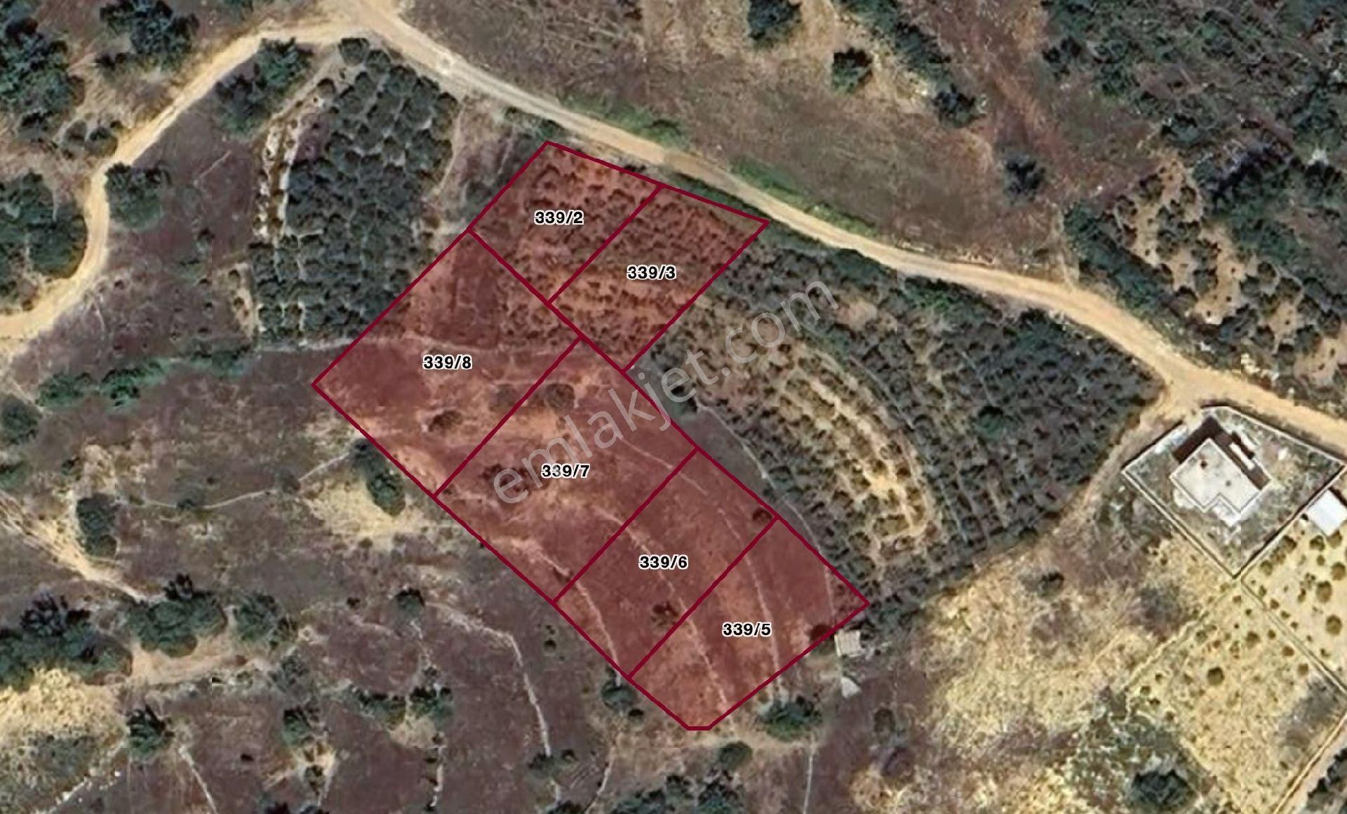 Alanya İncekum Satılık Villa İmarlı hisseli arsa 384 metre kare