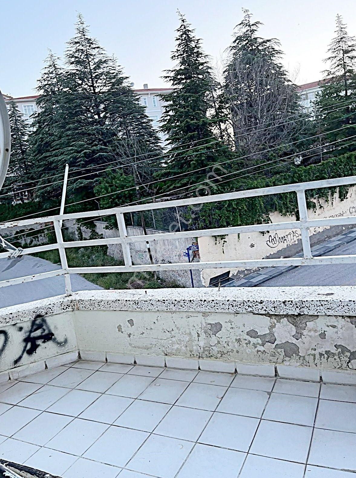 Cihandan Çiğdemtepede Şehit Kadir Özbek Caddede 2+1 Daire - Görsel 9