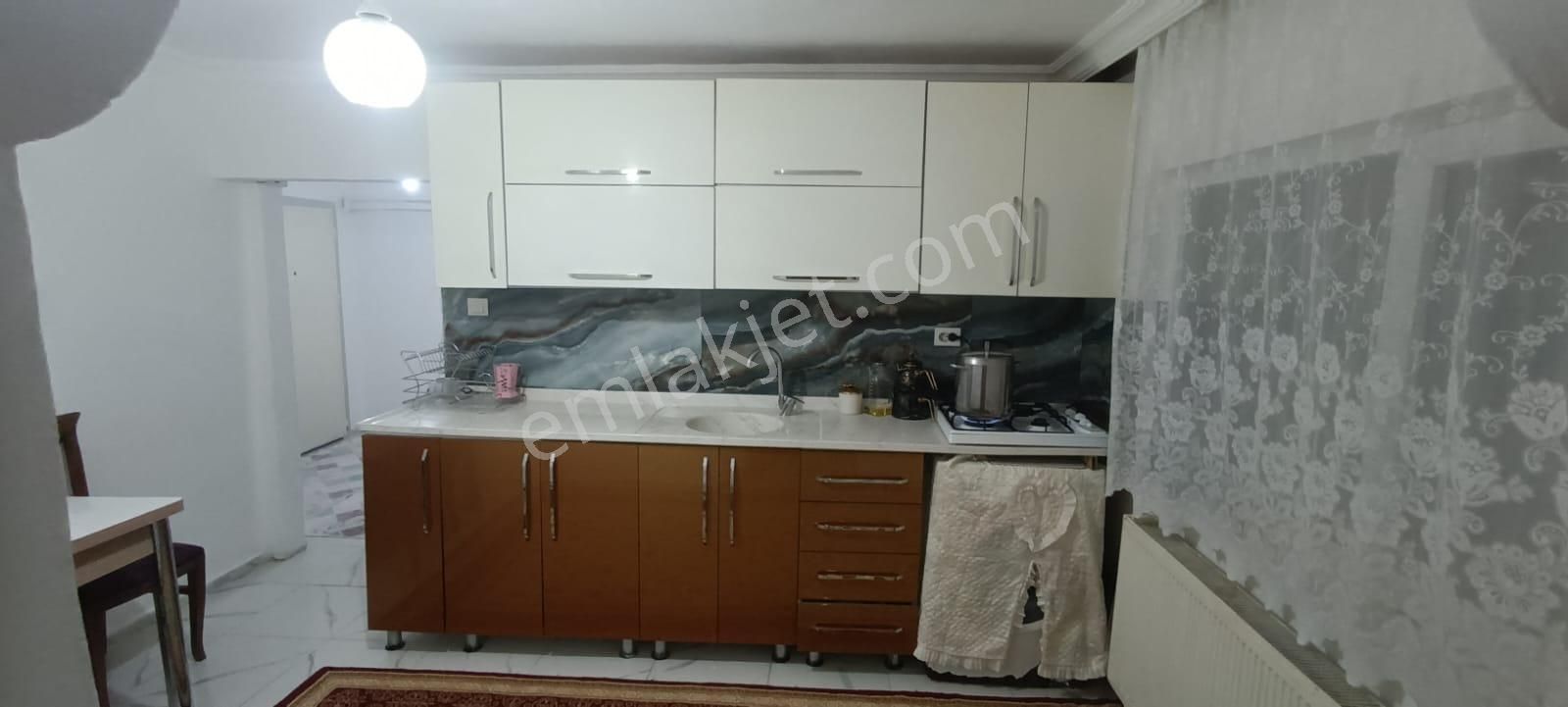 Sincan Plevne Satılık Daire  MÇ EMLAK'TAN  FIRAT CADDESİNDE  3+1 (ACİL)SATILIK DAİRE 