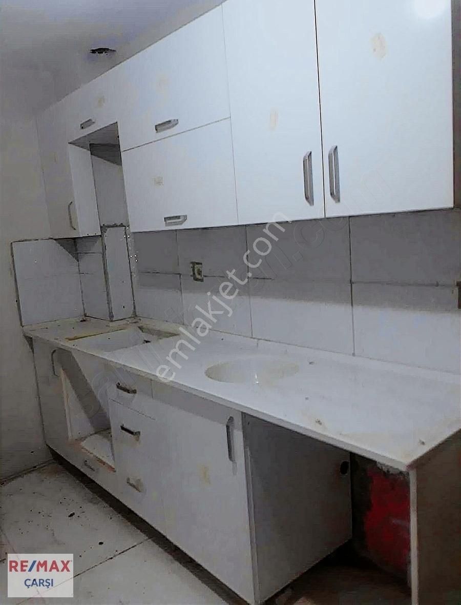 İzmit Yenişehir Satılık Daire İZMİT YENİŞEHİR MAH YATIRIMLIK İÇİ FULL YAPILMIŞ SATILIK DAİRE