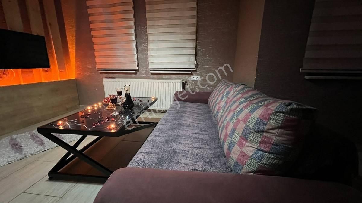 Osmangazi Tayakadın Günlük Kiralık Daire  BURSA MERKEZDE 1+1 GÜNLÜK KİRALIK DAİRELER