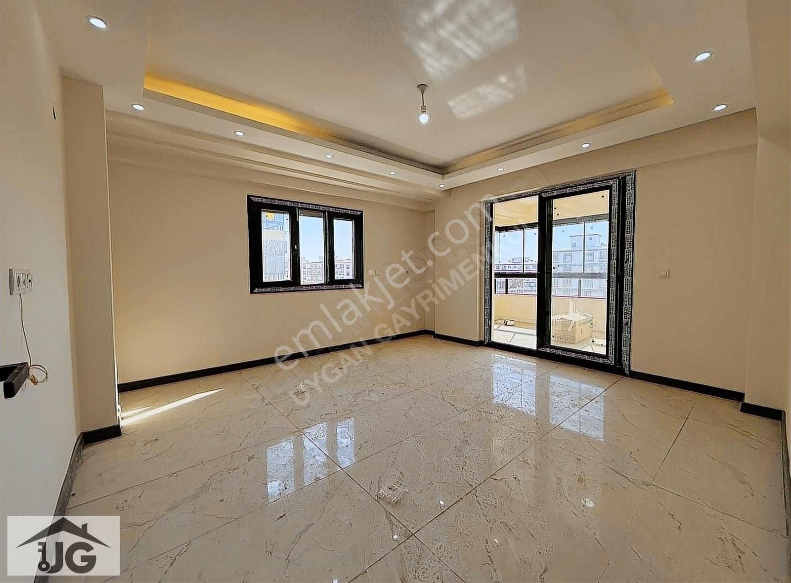 Torbalı Torbalı Satılık Daire UYGAN GAYRİMENKUL'DEN TORBALI MAH. 2+1 105m² SİTE İÇERİSİNDE LÜX