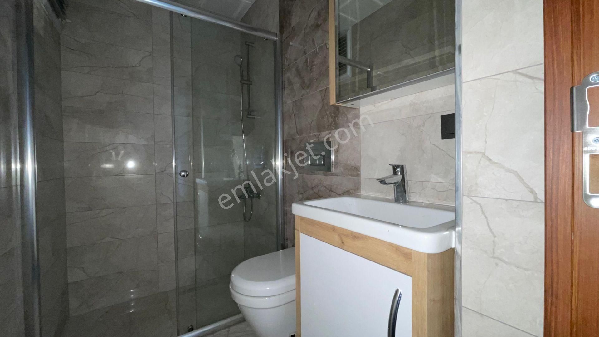 **konut Emlak'tan İkizçayda Havuzlu Ebebeyn Banyolu 3+1 Ultra Lüks Sıfır Daire** - Görsel 2