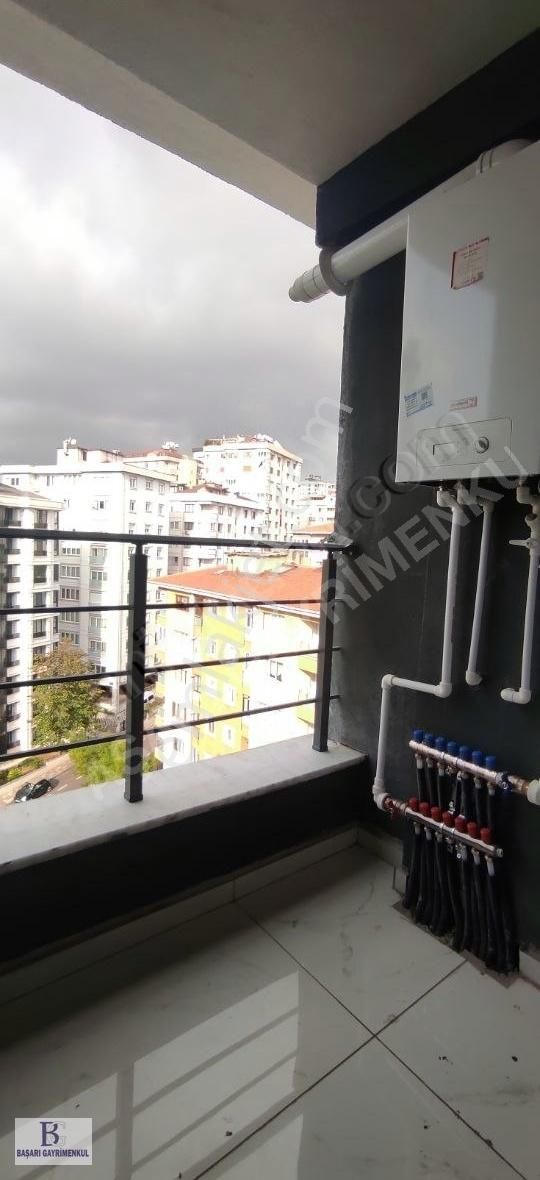 Kadıköy Bostancı Satılık Daire BAŞARI MARMARAYA CADDEYE DENİZE YÜRÜME MESAFESİNDE FIRSAT(SIFIR)