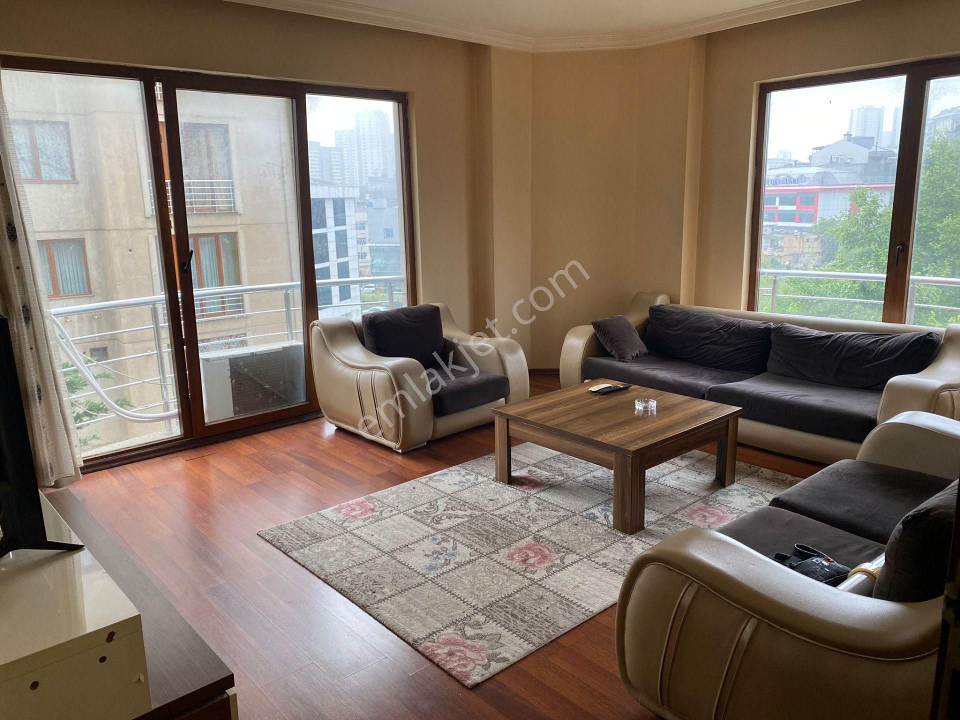 Ataşehir Küçükbakkalköy Satılık Daire  PROCITY'DEN K.BAKKALKÖY DE HASTANELER BÖL. DE 2+1 80M2 DAİRE