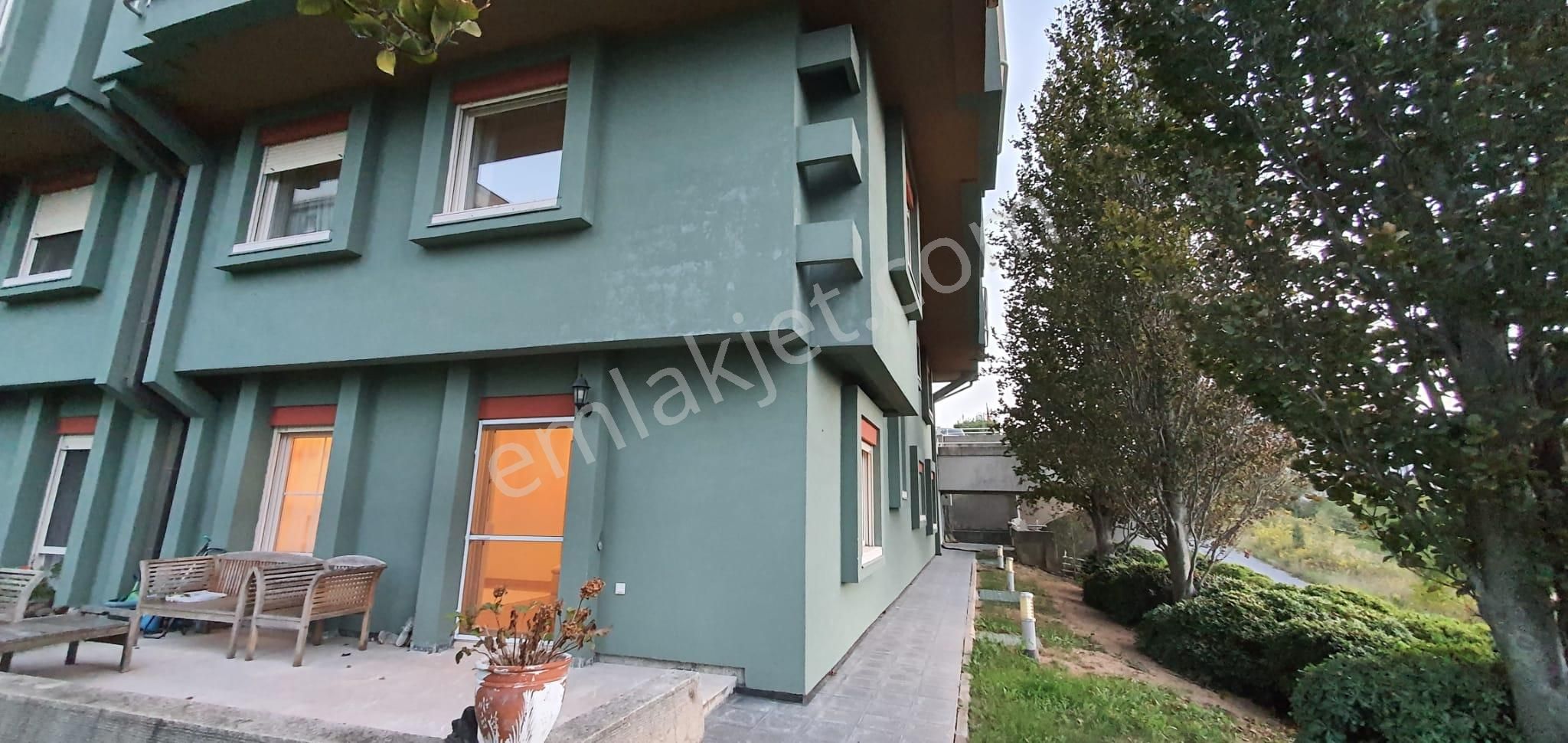 Sarıyer Zekeriyaköy Kiralık Daire  *REALTY WORLD PERFECT*KOÇ ÜNV. YAKINI YONCA EVLERİNDE KİRALIK 4+1 EŞYALI