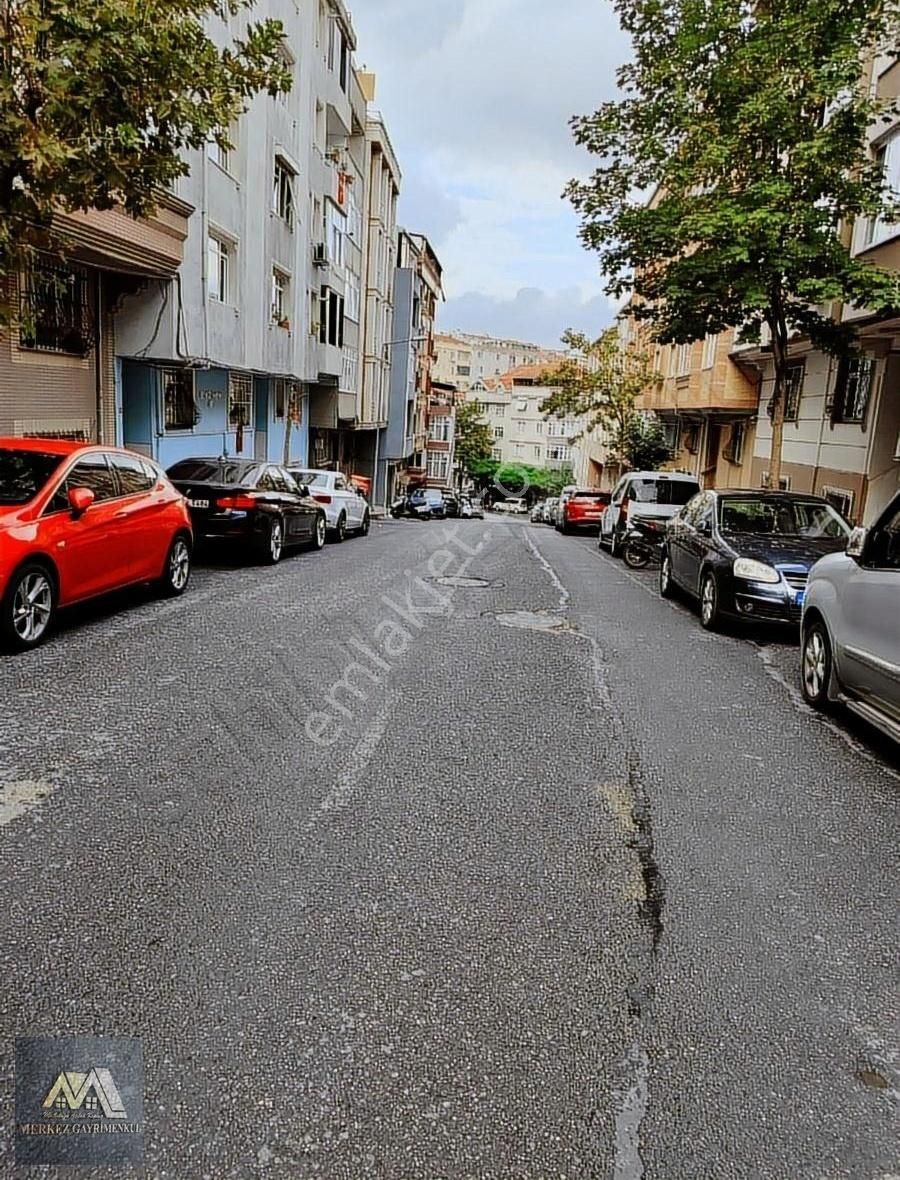 Gaziosmanpaşa Karlıtepe Satılık Daire Gaziosmanpaşa Pazariçi Mahallesi'nde satılık 2+1 Ara kat daire