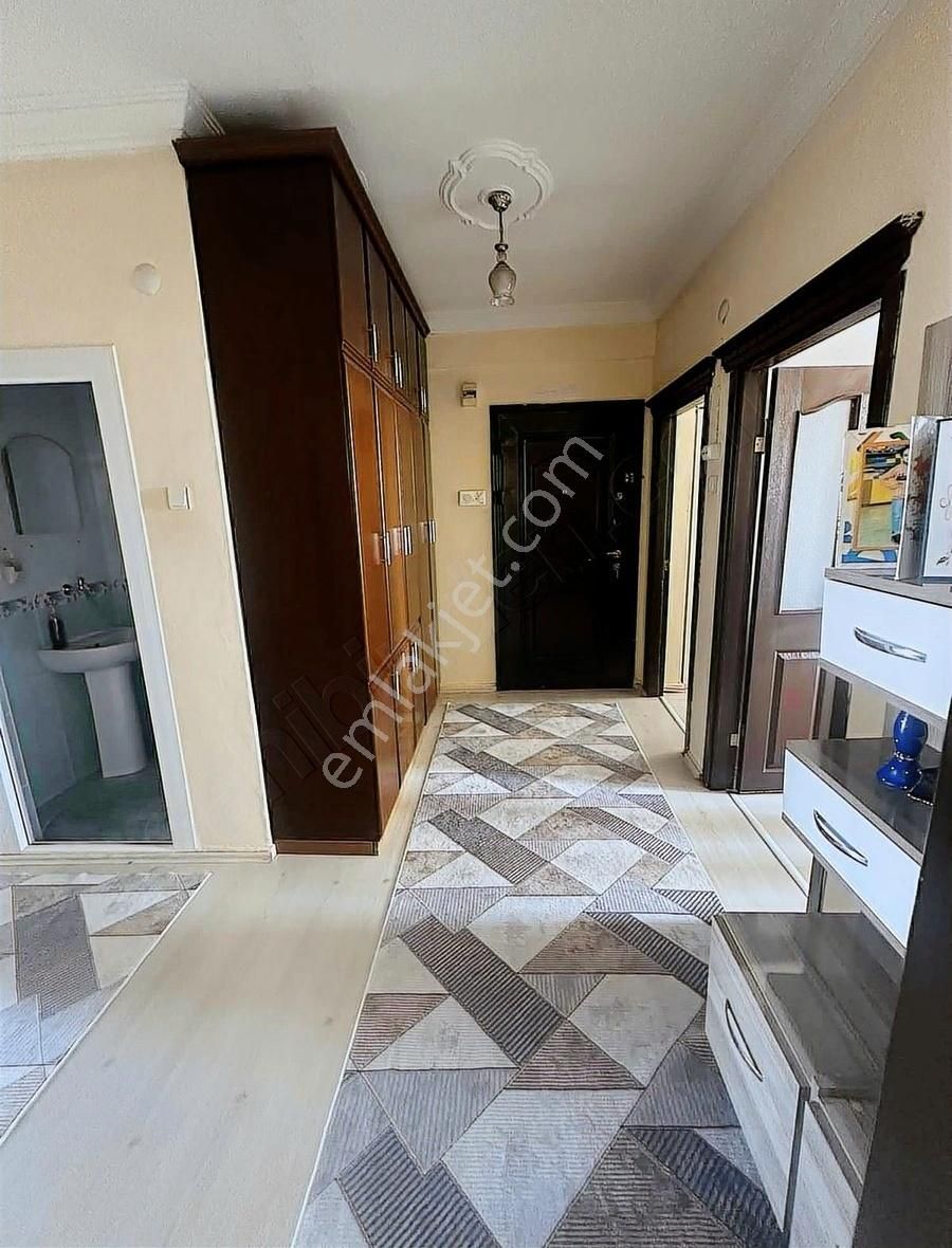 Toroslar Osmaniye Kiralık Daire ŞENGÖRDEN ESKİ DEVLET HASTANESİ CİVARI TEMİZ DAİRE