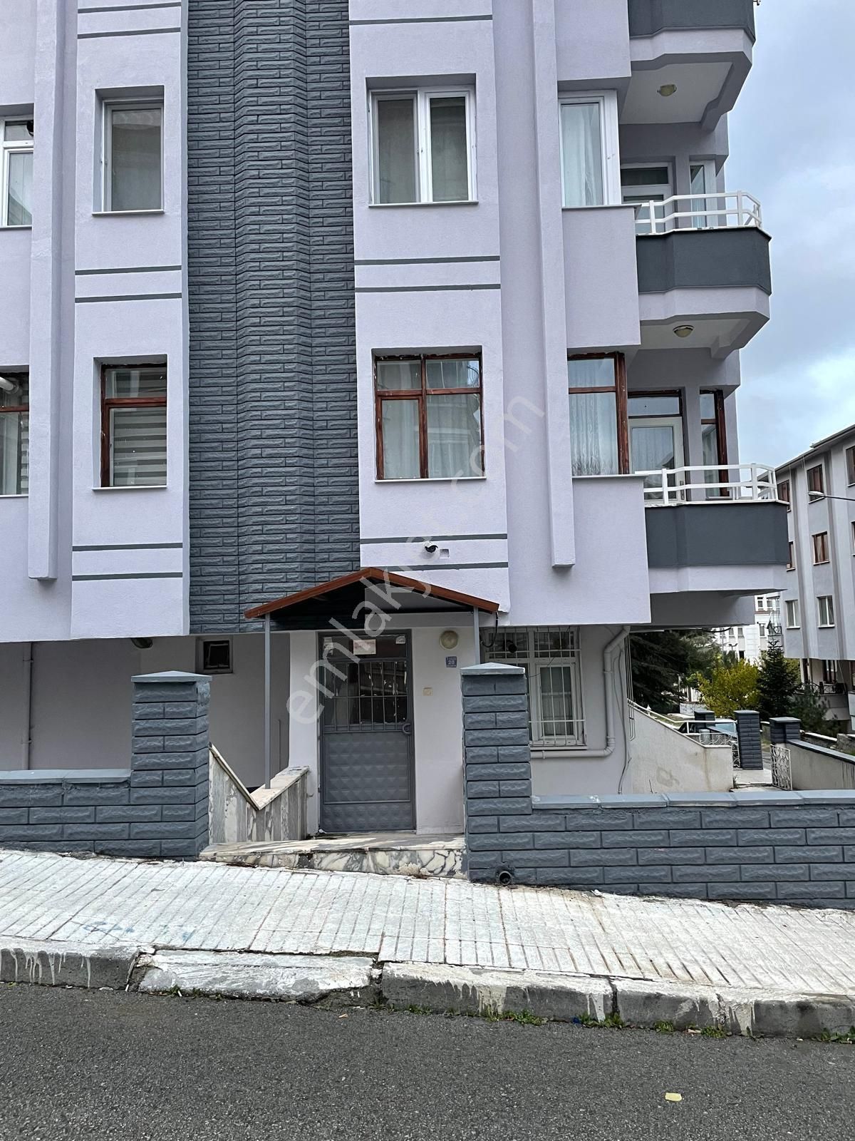 Çorum Merkez Bahçelievler Satılık Daire  Bahçelievlerde 1+1 satılık eşyalı daire