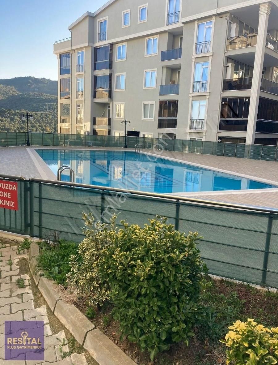 Mudanya Halitpaşa Satılık Daire MUDANYA HALİTPAŞA MAH.MUHTEŞEM DENİZ MANZARALI 3+1 SATILIK DAİRE