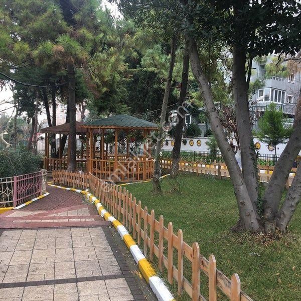 Bahçelievler Bahçelievler Kiralık Daire  Bahçelievler Emlak Konut Sit. 3+1 130M2 4.Kat Daire