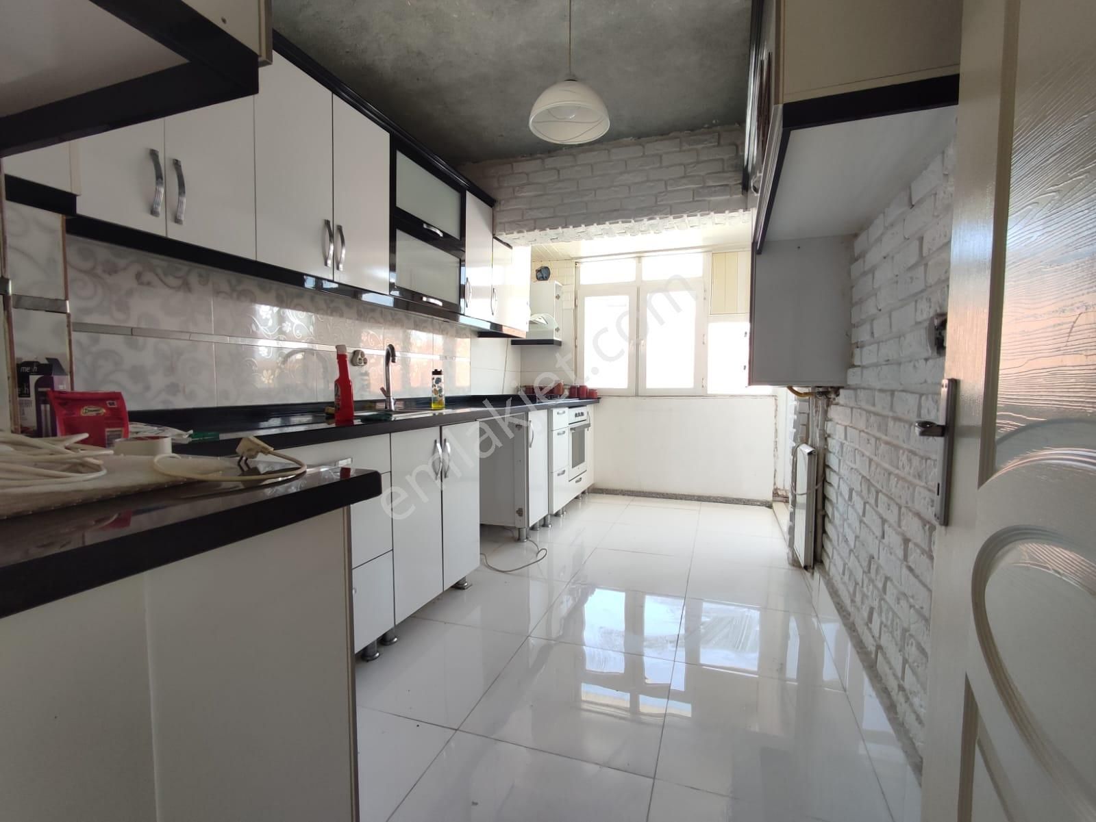 Sincan Pınarbaşı Kiralık Daire  YILMAZ GAYRIMENKULDEN KIRALIK 3+1 120 METRE KARE FUL YAPILI DAIRE 