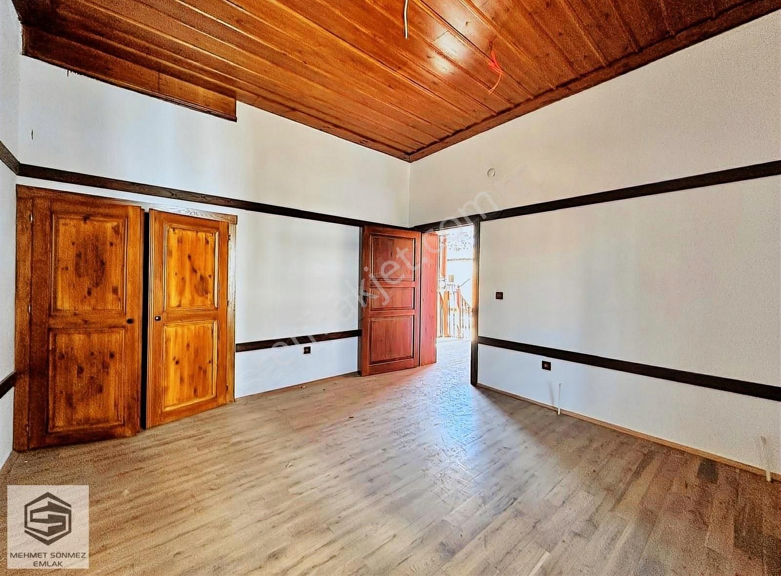 Ankara Altındağ 6+2 Komple Yenilenmiş Konak - Görsel 23