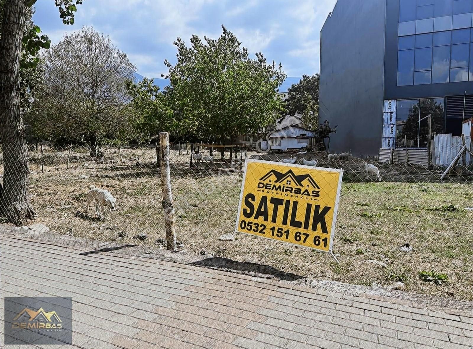 Yıldırım Yunusemre Satılık Sanayi İmarlı DEMİRBAŞ GAYRIMENKULDEN SATILIK ARSA YUNUS EMRE BULVARINDA