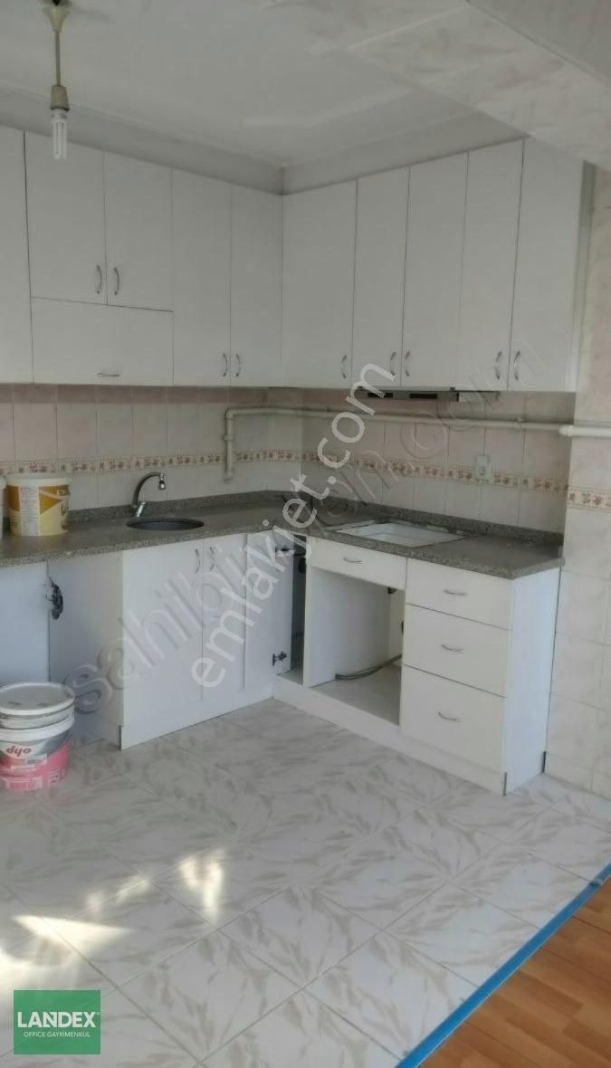 Pamukkale Fesleğen Kiralık Daire LANDEX OFFİCE'DEN KİRALIK KIBRISŞEHİTLER CAD.HEMEN ALTINDA 2+1