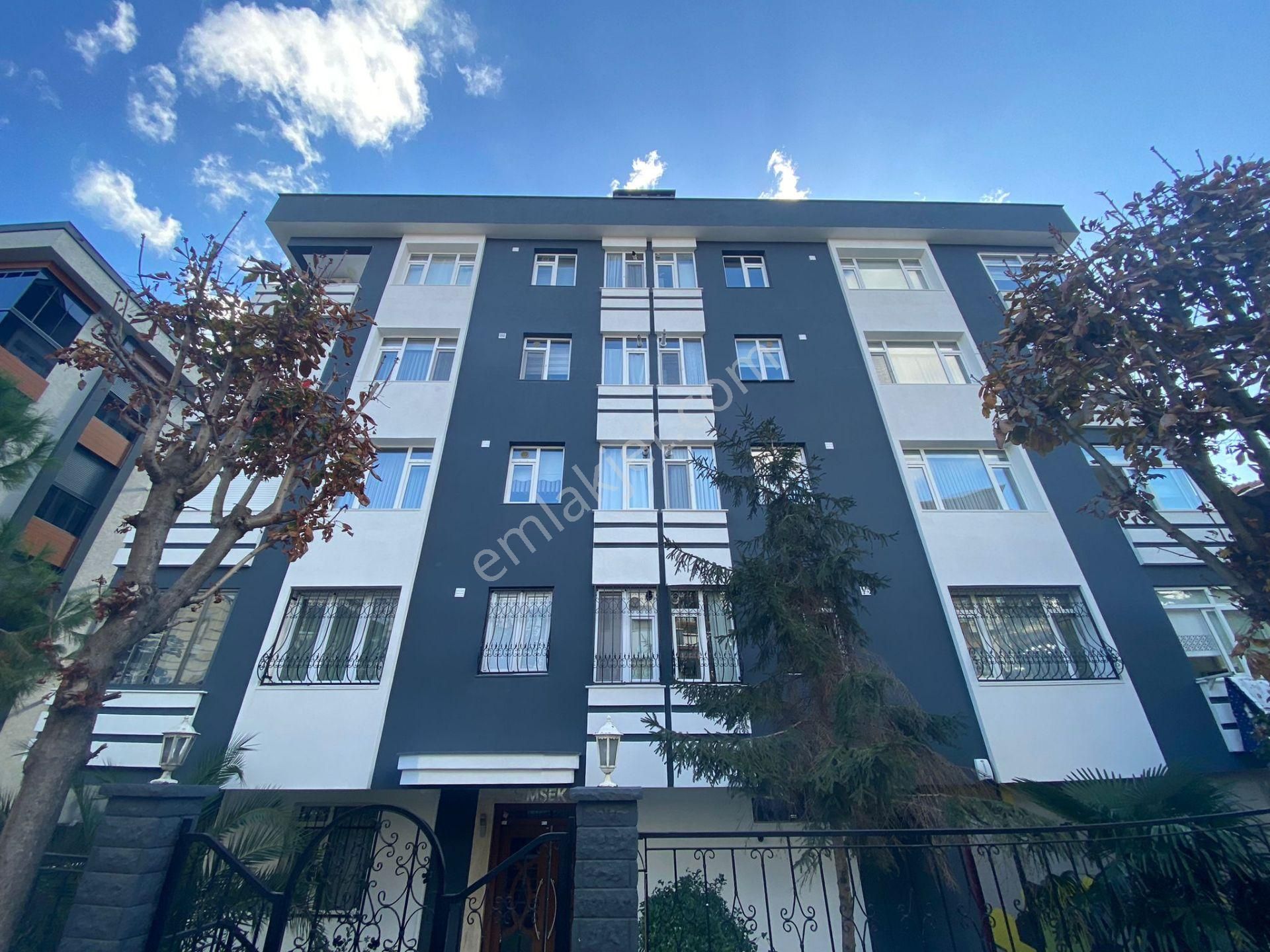 İstanbul House'dan B.evler Mahallesinde 5+2 Emsalsiz Dublex