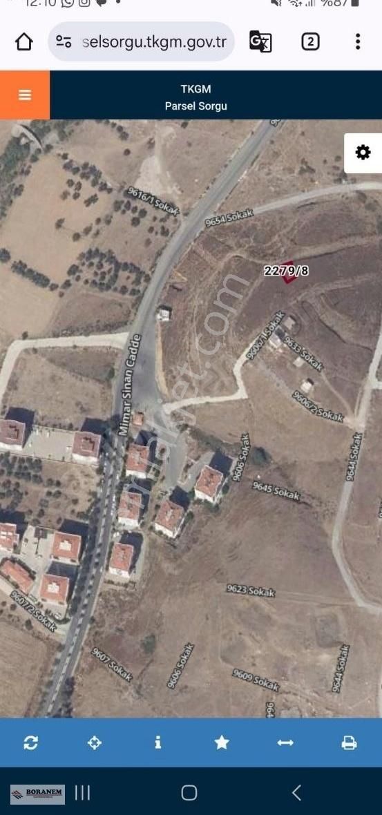 Çiğli Cumhuriyet Satılık Villa İmarlı HARMANDALI BORANEMEMLAKTAN MERKEZİ KONUMDA SATILIK ARSA