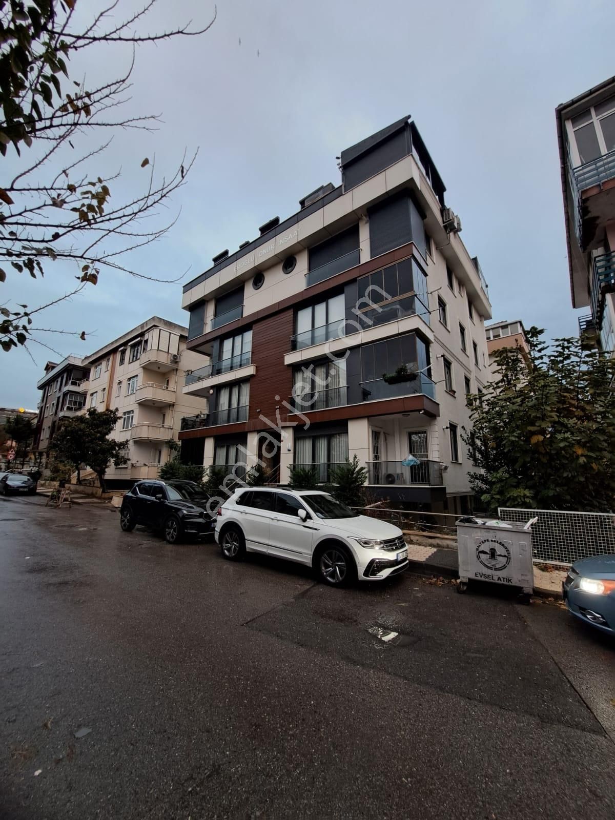 Maltepe Küçükyalı Kiralık Daire Küçükyalı 2+1 + Kapanır Açılır Teras Klimalı Oto Parklı Asansör