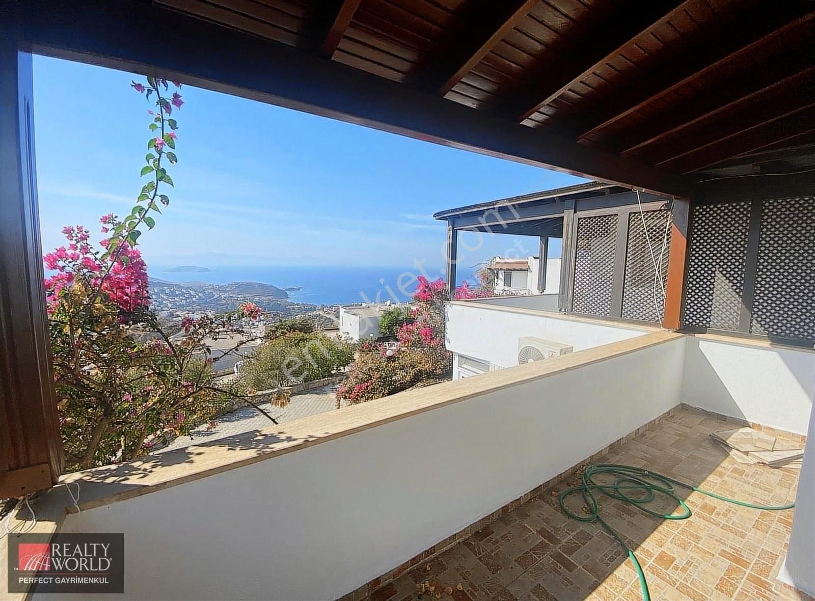 *realty World* Gümüşlük'te Müstakil Ev - Görsel 3