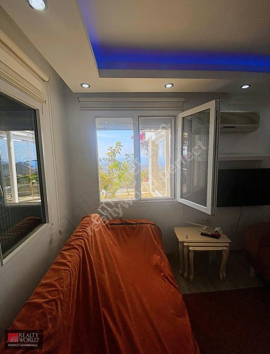 *realty World* Gümüşlük'te Müstakil Ev - Görsel 14