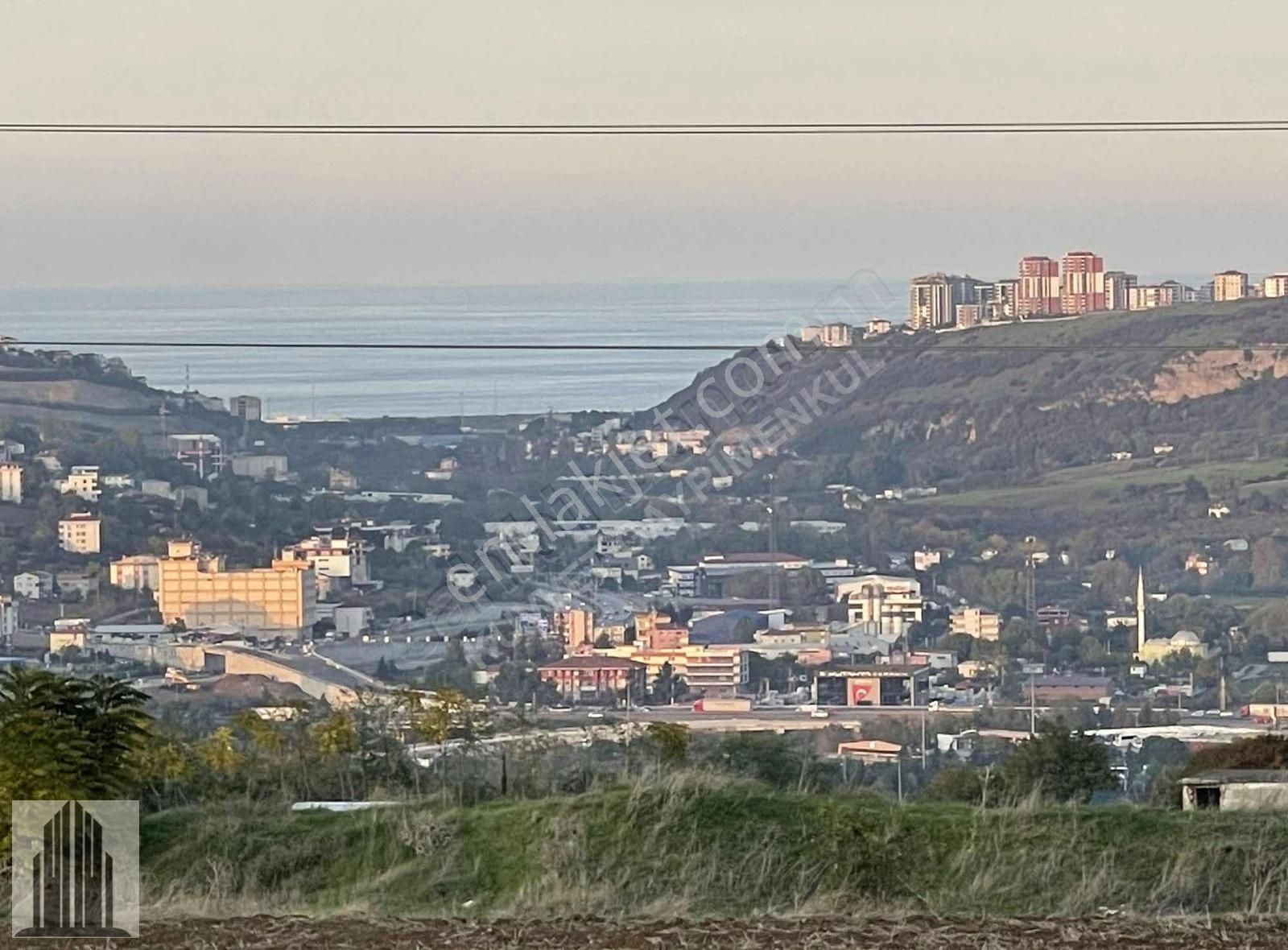 İlkadım Kusçulu Satılık Konut İmarlı KUUVETTEN OTOGARA YAKIN KÖŞE PARSEL FIRSAT SATILIK ARSA !!!