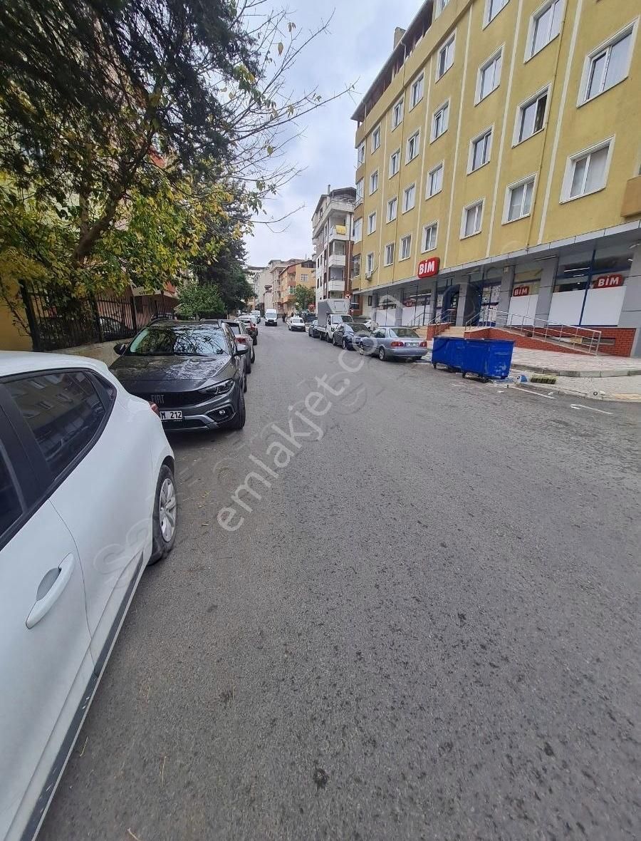 Üsküdar Cumhuriyet Kiralık Daire MÜKEMMEL KONUMDA 3+1 KİRALIK ARAKAT