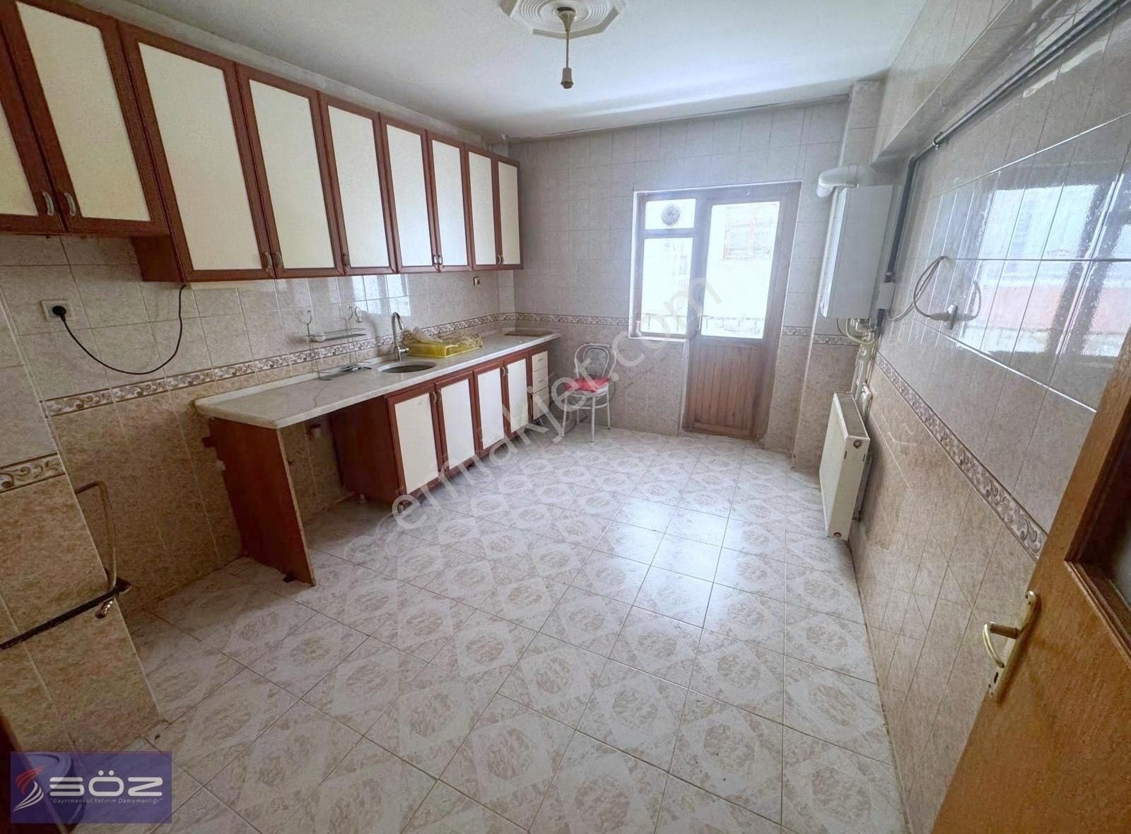 Keçiören Ufuktepe Kiralık Daire HASTANE YAKINI OSMAN GAZİ CADDESİ ÜZERİ BAĞIMSIZ BALKONLU 3+1