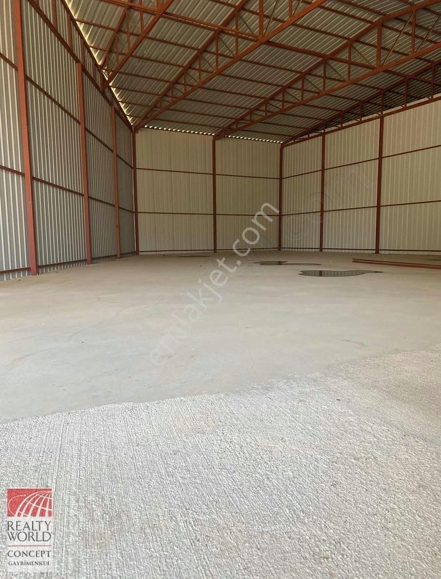 Konyaaltı Aşağıkaraman Kiralık Depo Yüksek tavanlı 300 metre² kapalı kiralık depo