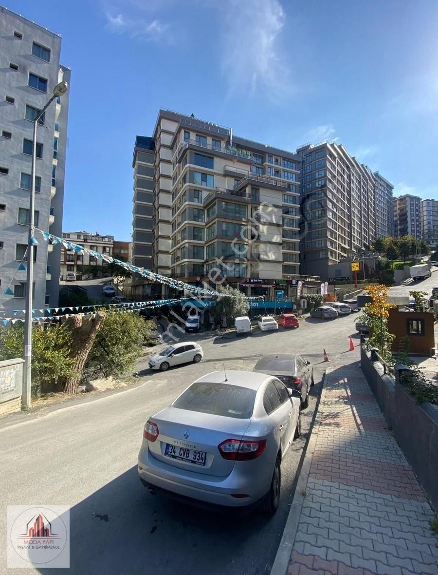 Eyüpsultan Alibeyköy Satılık Daire SİTE İÇİ ÖN CEPHE İSKANLI TRAMVAY DURAĞINA 2 DK 3.KAT 2+1 DAİRE.