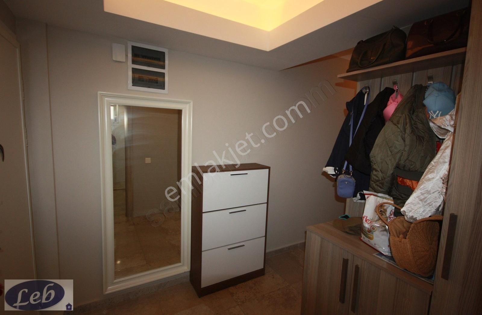 Fethiye Taşyaka Satılık Daire Fethiye Taşyaka'da şehir manzaralı satılık 1+1 eşyalı daire