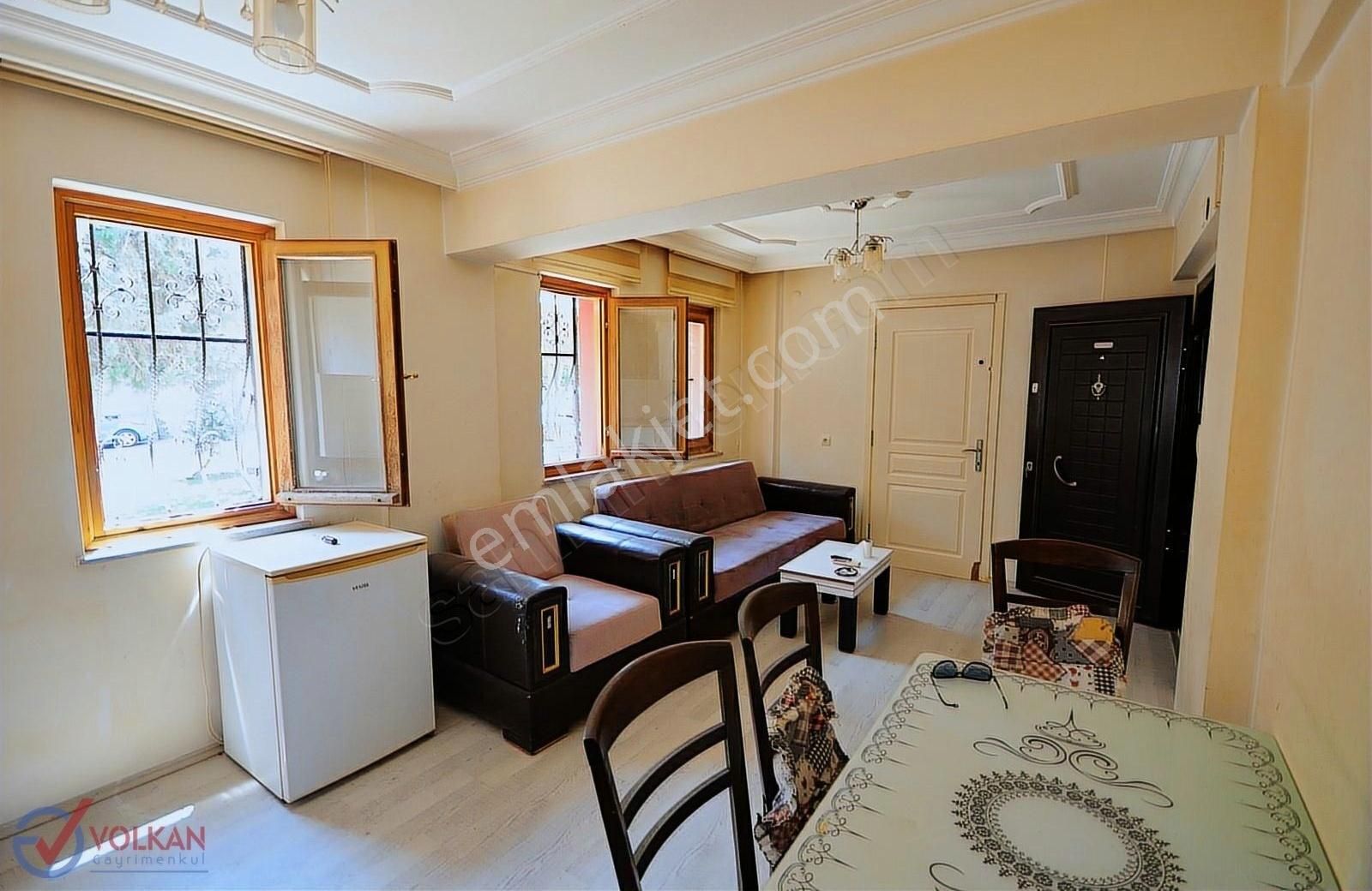 Pamukkale Kınıklı Kiralık Daire Kınıklı mah. PAÜ KYK karşısı herşey dahil 1+1 60 m2 arakat apart