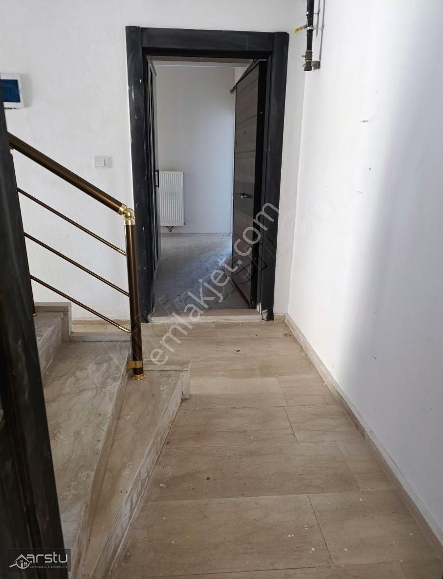 Adıyaman Merkez Sümerevler Satılık Daire ARSTU GAYRİMENKUL HALİSEDEN SATILIK 2+1 DAİRE