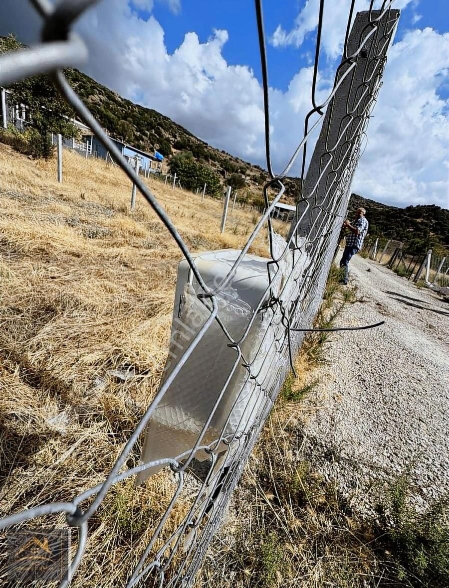 Menemen Ayvacık Satılık Tarla Site İçerisinde Elektrik Suyu Olan Bahçe